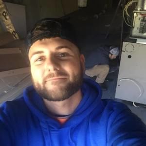 Meet your Posher, Logan